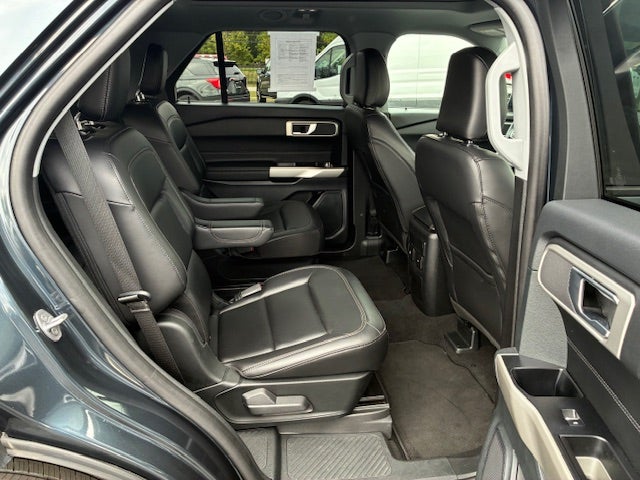 2023 Ford Explorer XLT 4x4