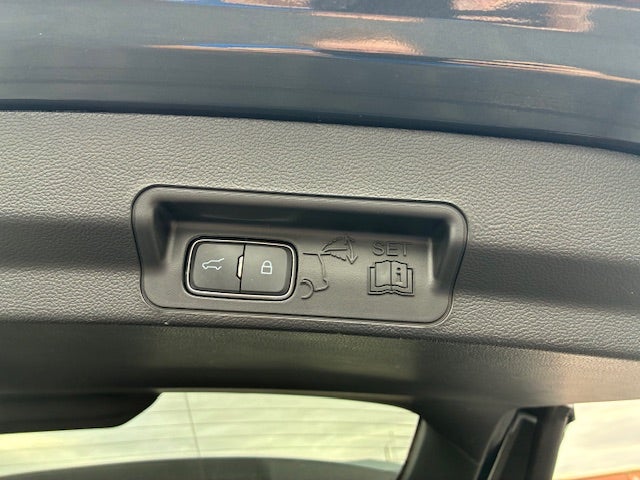 2023 Ford Explorer XLT 4x4