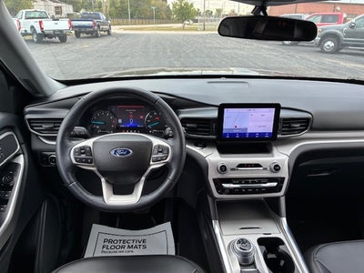 2023 Ford Explorer XLT 4x4