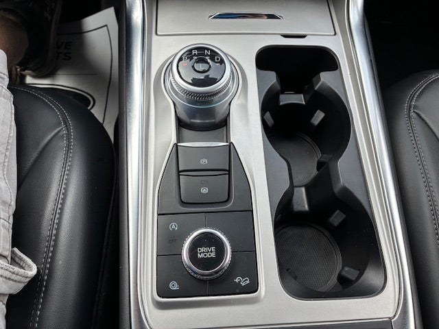 2023 Ford Explorer XLT 4x4