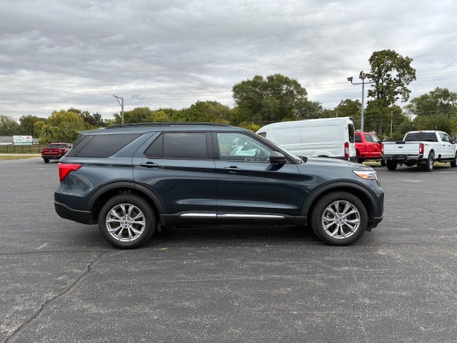 2023 Ford Explorer XLT 4x4