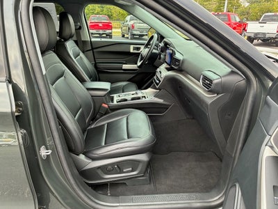 2023 Ford Explorer XLT 4x4