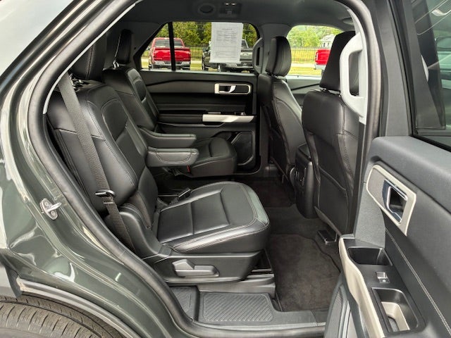 2023 Ford Explorer XLT 4x4