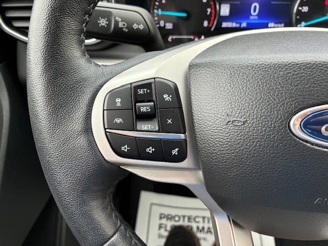 2023 Ford Explorer XLT 4x4
