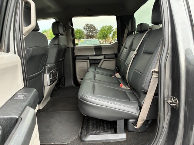 2018 Ford F-250 Crew Cab XLT 4x4 Gas