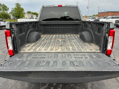 2018 Ford F-250 Crew Cab XLT 4x4 Gas