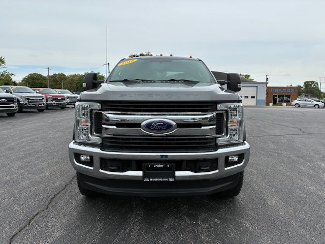 2018 Ford F-250 Crew Cab XLT 4x4 Gas