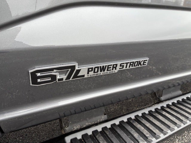 2025 Ford F-250 Crew Cab XLT Diesel 4x4
