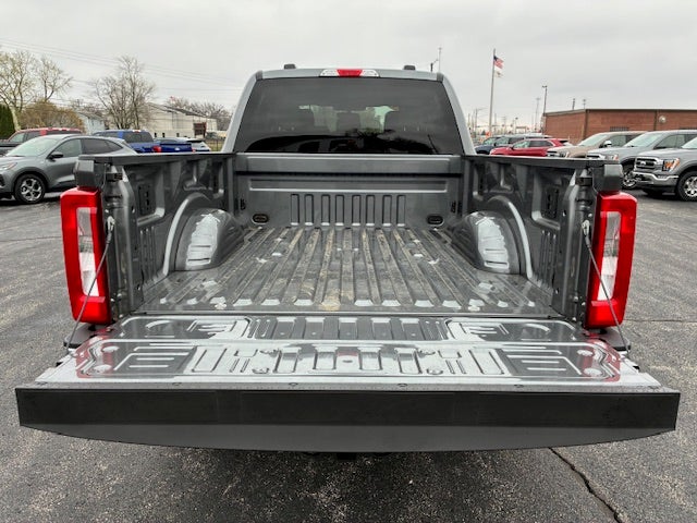 2025 Ford F-250 Crew Cab XLT Diesel 4x4