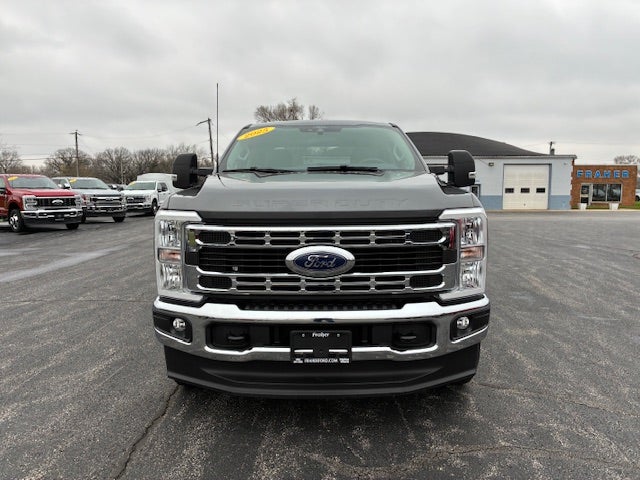 2025 Ford F-250 Crew Cab XLT Diesel 4x4