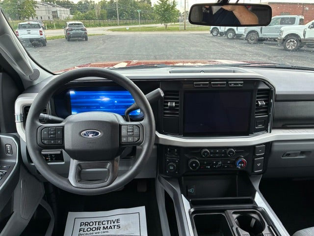 2024 Ford F-250 Crew Cab XLT Premium 4x4