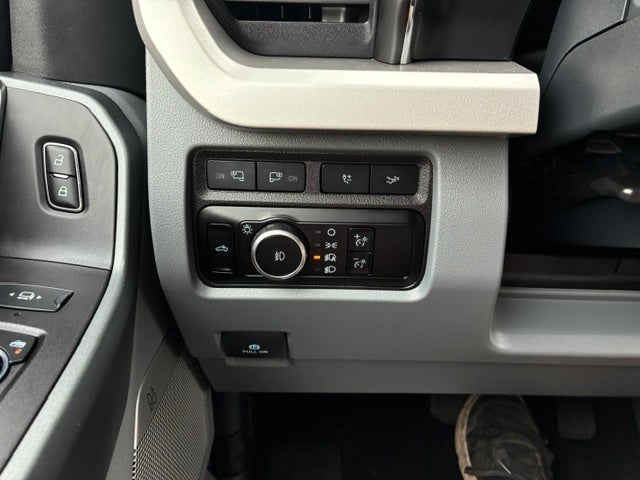 2024 Ford F-250 Crew Cab XLT Premium 4x4