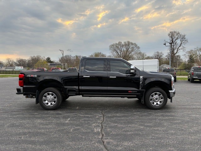 2025 Ford F-350 Crew Cab King Ranch Diesel