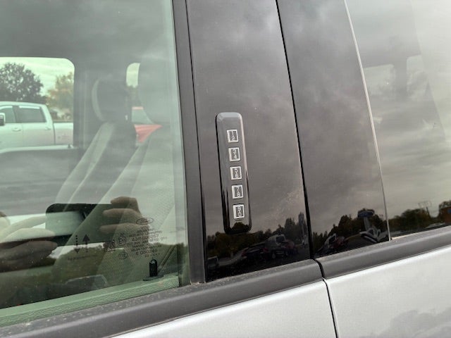 2022 Ford F-350 Crew Cab XLT Diesel 4x4