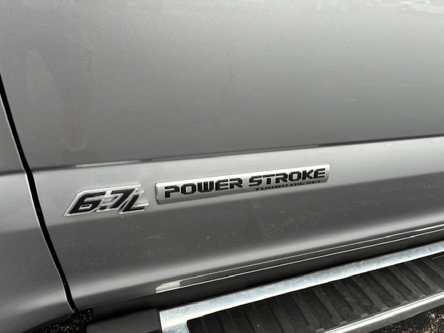 2022 Ford F-350 Crew Cab XLT Diesel 4x4