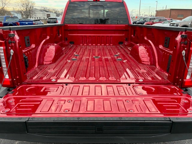 2024 Ford F-350 Crew Cab Lariat 4x4 Dually Diesel