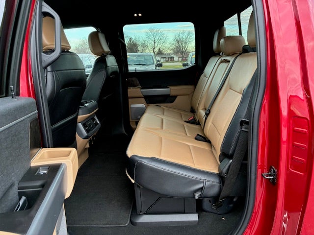 2024 Ford F-350 Crew Cab Lariat 4x4 Dually Diesel