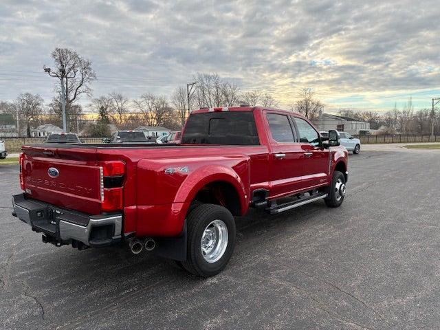 2024 Ford F-350 Crew Cab Lariat 4x4 Dually Diesel