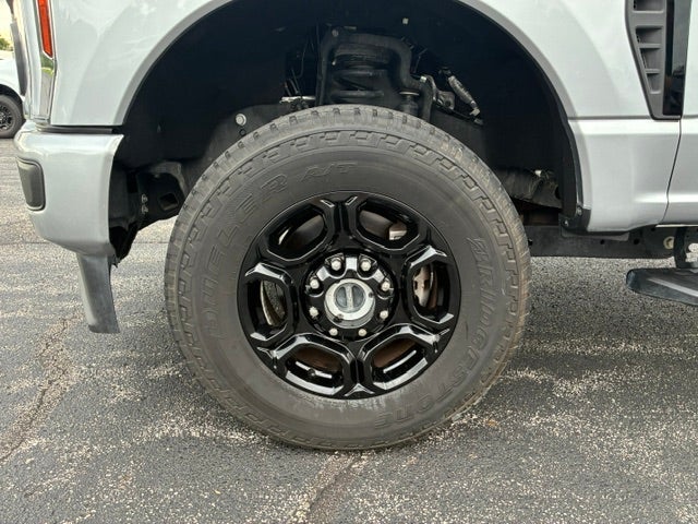 2024 Ford F-350 Extended Cab STX Gas 4x4 8' Box