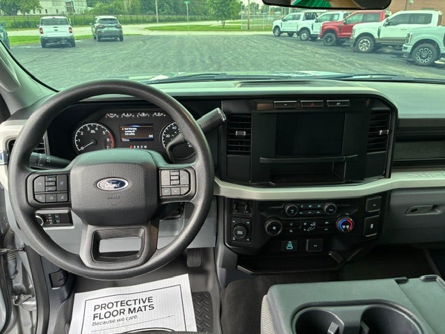 2024 Ford F-350 Extended Cab STX Gas 4x4 8' Box