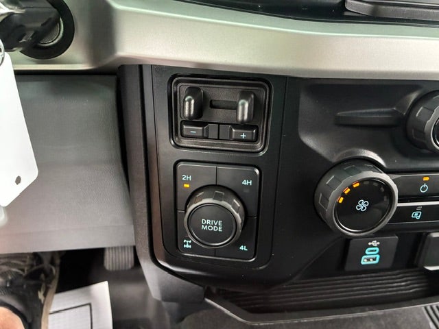 2024 Ford F-350 Extended Cab STX Gas 4x4 8' Box