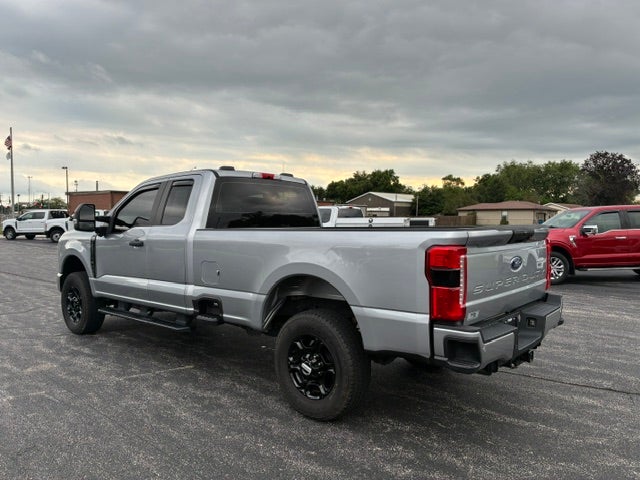 2024 Ford F-350 Extended Cab STX Gas 4x4 8' Box