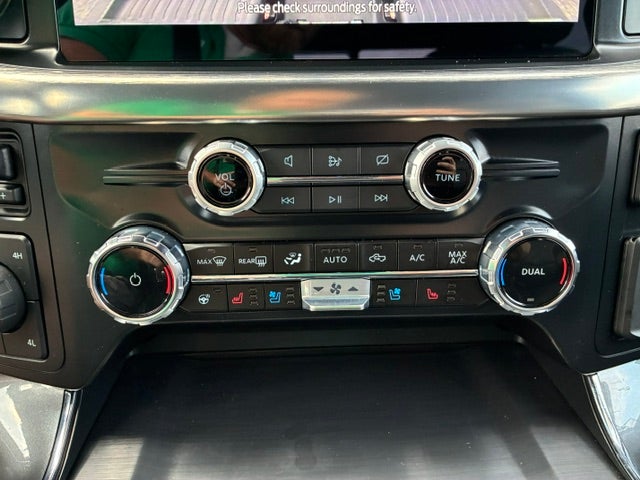 2023 Ford F-150 Crew Cab LARIAT SPORT 4X4