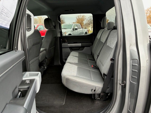 2022 Ford F-150 Crew Cab XLT 4x4 5 1/2 FT Box