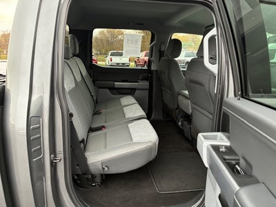 2022 Ford F-150 Crew Cab XLT 4x4 5 1/2 FT Box