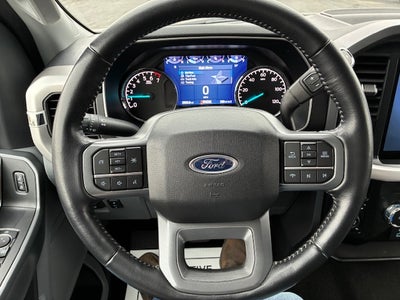 2022 Ford F-150 Crew Cab XLT 4x4 5 1/2 FT Box