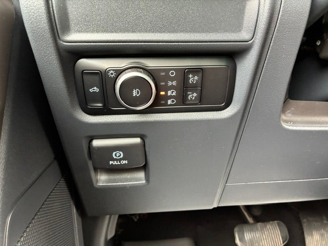 2024 Ford F-150 Crew Cab STX 4x4