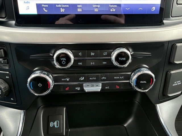 2022 Ford F-150 Crew Cab XLT 4x4 6 1/2 FT Box