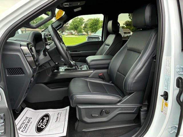 2025 Ford F-150 Crew Cab Lariat Gas 4x4