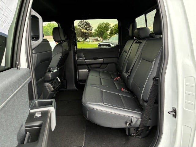 2025 Ford F-150 Crew Cab Lariat Gas 4x4