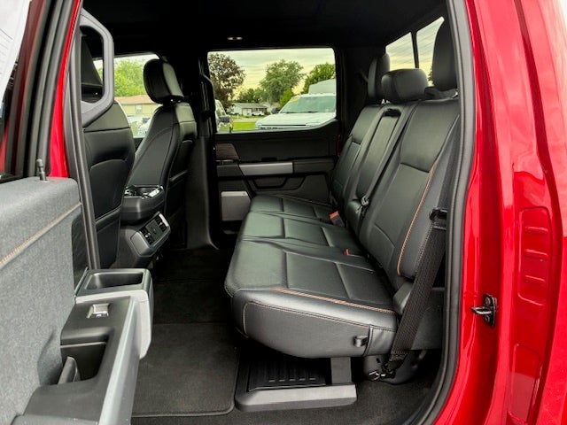 2025 Ford F-150 Crew Cab Lariat 4x4