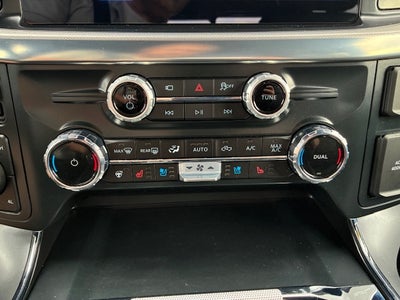 2025 Ford F-150 Crew Cab Lariat 4x4