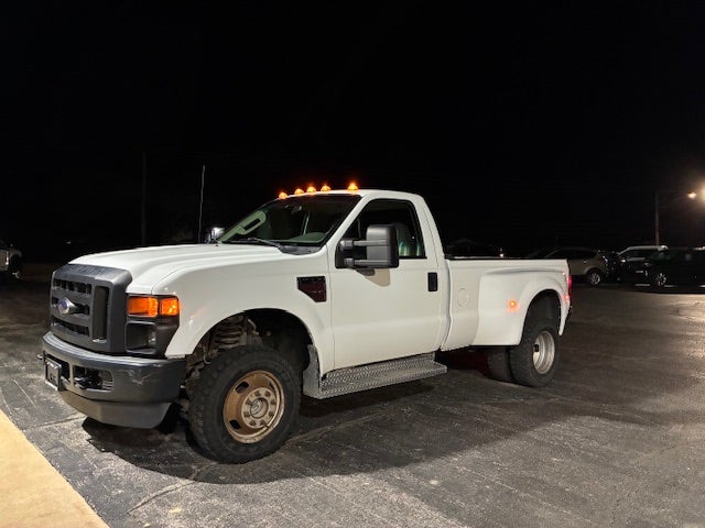 2008 Ford F-350 Regular Cab XL Diesel 4x4