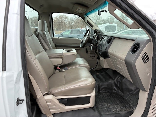 2008 Ford F-350 Regular Cab XL Diesel 4x4