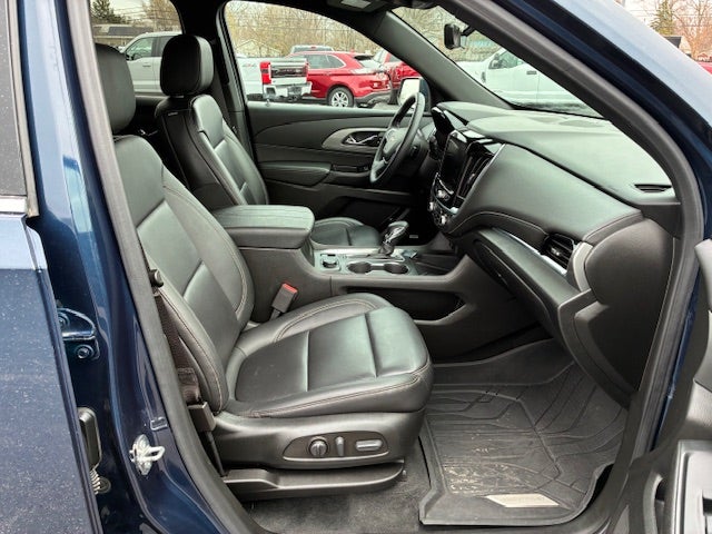 2023 Chevrolet Traverse AWD 3LT Leather