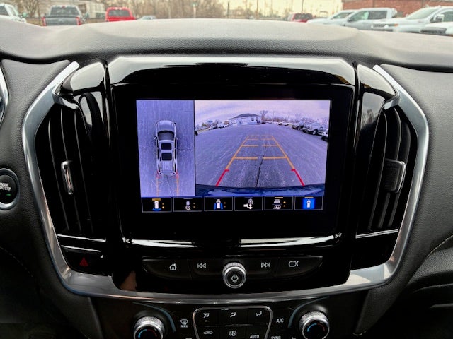 2023 Chevrolet Traverse AWD 3LT Leather