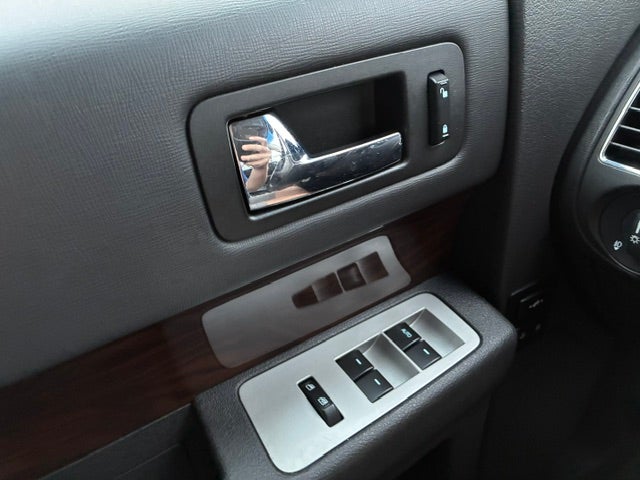 2011 Ford Flex SEL Front Wheel Drive