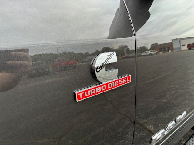 2022 RAM 2500 Crew Cab Big Horn Diesel 4x4