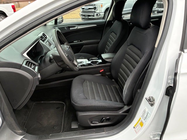 2013 Ford Fusion SE Front Wheel drive