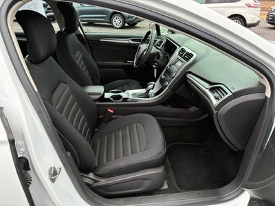 2013 Ford Fusion SE Front Wheel drive