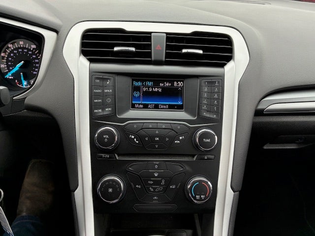 2013 Ford Fusion SE Front Wheel drive